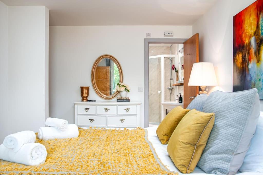 Blueberry Cottage - Lower Mill Estate Somerford Keynes 外观 照片